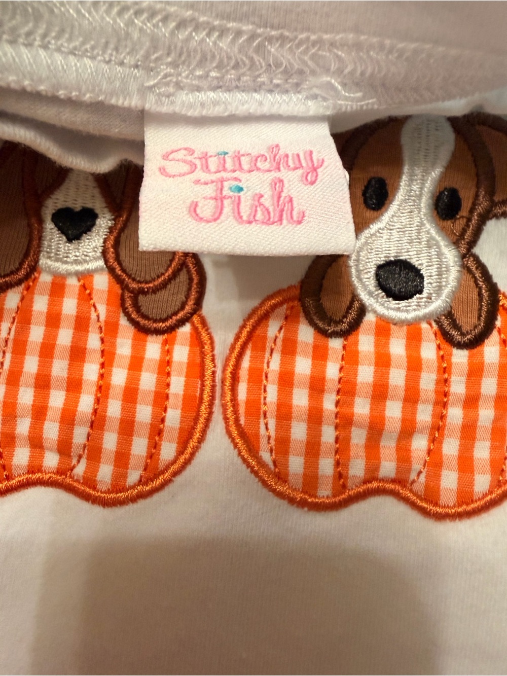 Orange Gingham Shorts and Puppy Appliqué Tee Set - Kids - Picture 4 of 4